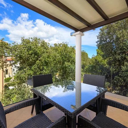 Elizabeta Appartement *