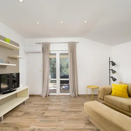 Elizabeta Διαμέρισμα *