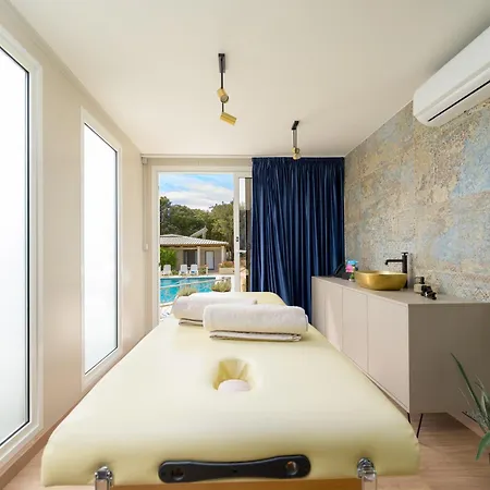 Elizabeta Apartment