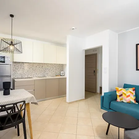 Elizabeta Πούλα