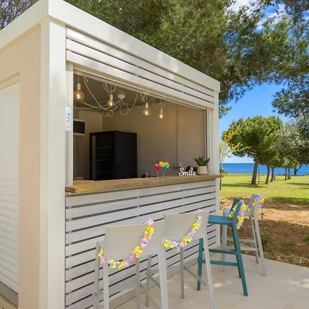 Elizabeta * Πούλα