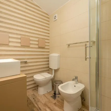 Elizabeta Apartment *