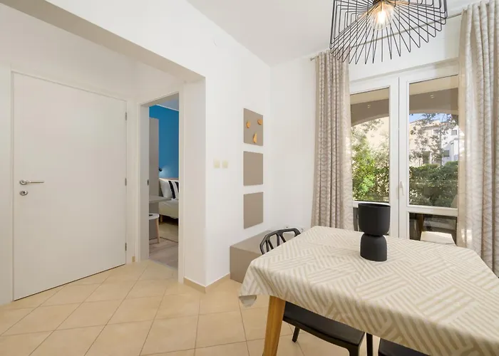 Elizabeta アパート プーラ